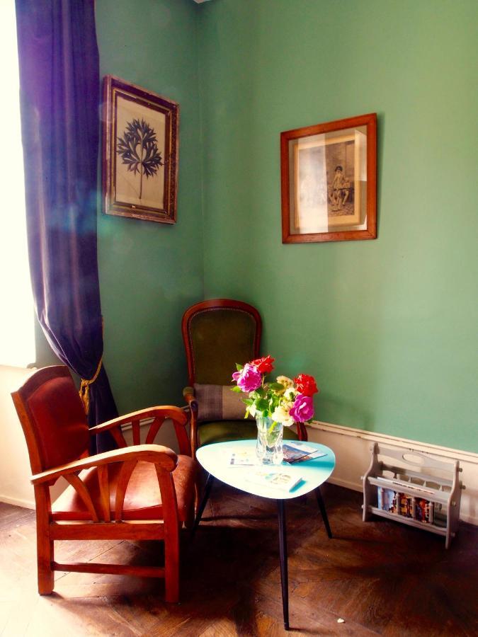 Bed and Breakfast Le 7 Des Tonneliers Castelfranc Екстер'єр фото